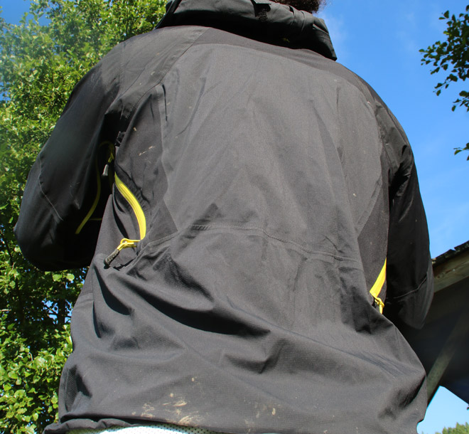 Essai-de-la-veste-Endura-MT500-II-back